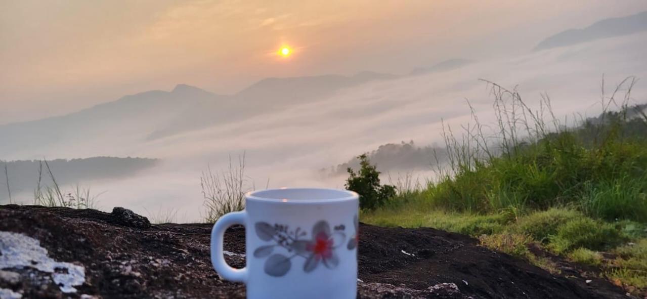 Moriah Berg Tourist Villa Vagamon Vandiperiyār Eksteriør bilde